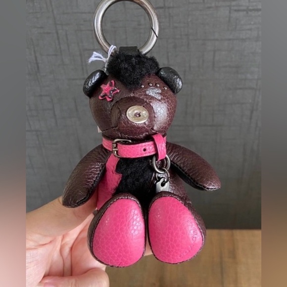 OUTLAW BEAR BAG CHARM (COACH F56746) - Picture 7 of 10